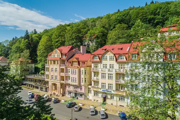 Astoria Wellness Hotel